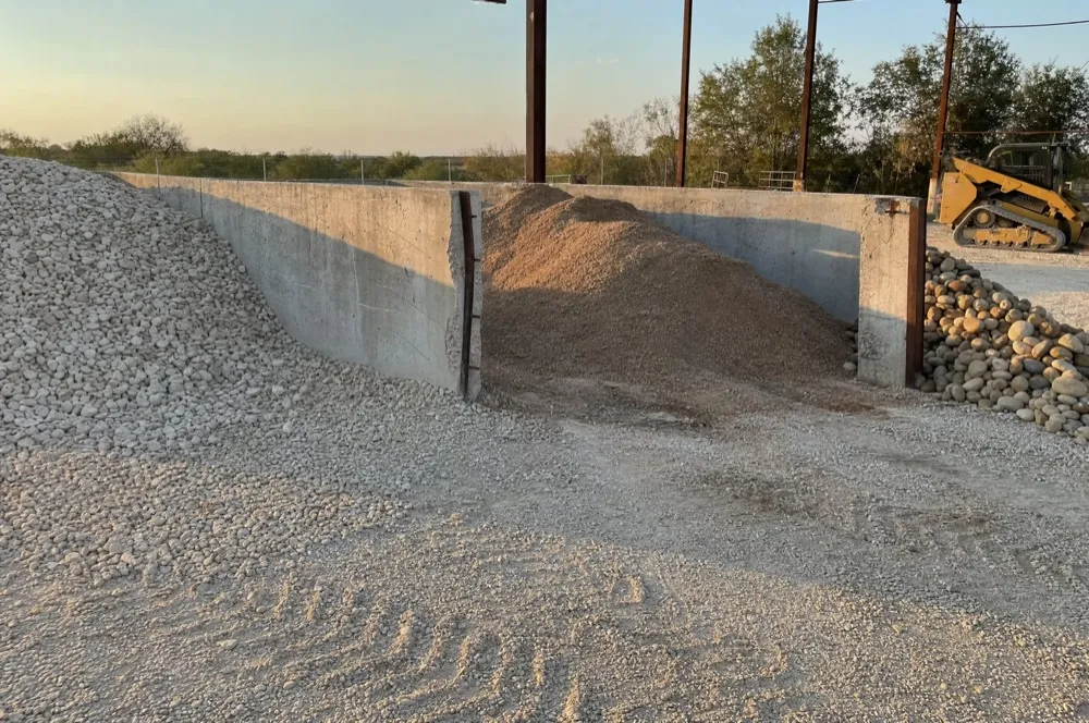 Rock & Gravel: bulk landscape supply